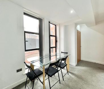 1 bedroom in a flat share to rent - Photo 1