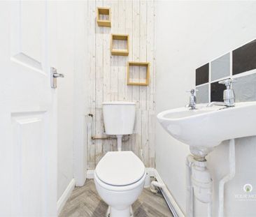 3 bedroom end of terrace house to rent - Photo 6