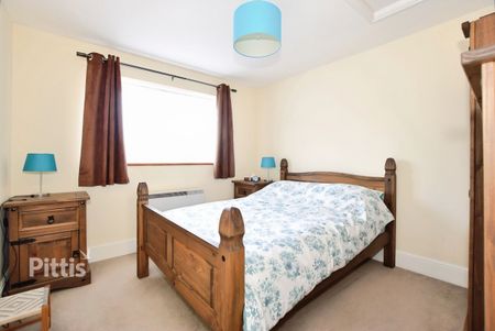 1 bedroom maisonette to rent - Photo 2