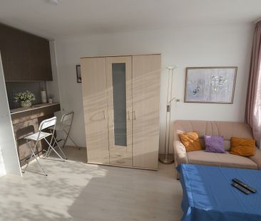 Charmant, möbliertes Apartment mit Dachgarten und Domblick - Photo 2