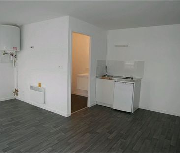 Studio Centre ville – - Photo 4
