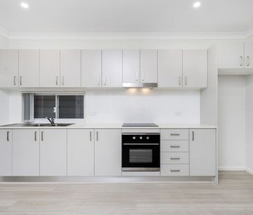 Neat 2 Bedroom Granny Flat - Photo 2