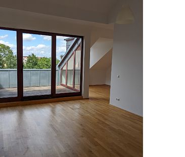 - Großzügige 3 Zimmerwohnung mit Dachterrasse im Herzen Leipzigs - - Photo 1