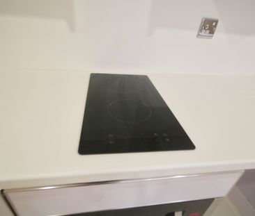 A one bedroom first floor property in the heart of Normanton Road. ... - Photo 4