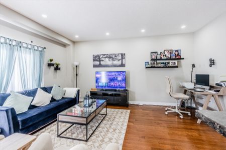 For Lease - 7385 Magistrate Terrace Unit# 18, Mississauga, Ontario - Photo 4