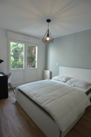 Appartement Bordeaux 4 pièce(s) - Photo 2