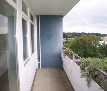 Komfortabel wohnen in Detmerode – 3 Zimmer, Loggia und Aufzug - Foto 6