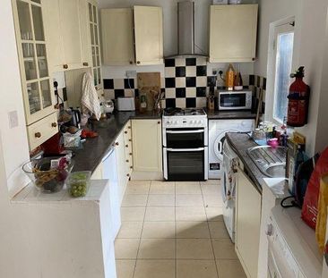 5 bedroom terraced house to rent - Photo 3