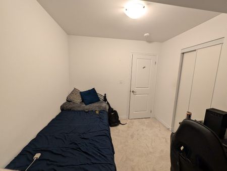 For Lease - 9 Hay Lane Unit# 4, Barrie, Ontario - Photo 3