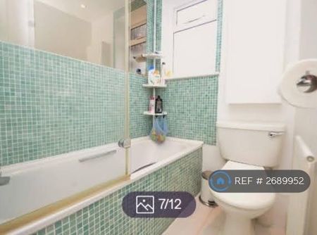 2 bedroom maisonette to rent - Photo 5