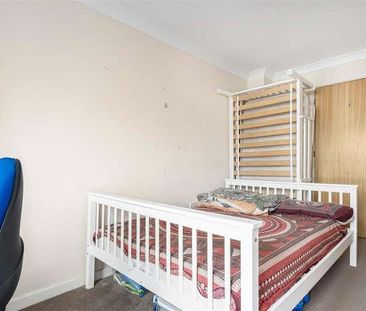 Priory Heights, Slough, SL1 - Photo 5