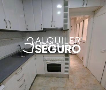 Piso en alquiler en Nou Barris - Photo 2