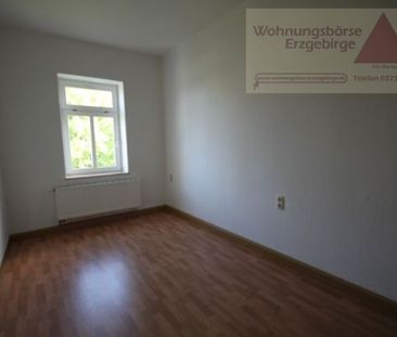 Moderne 2-Raum-Wohnung mit Einbauküche in sonniger Lage von Annaberg! - Foto 6