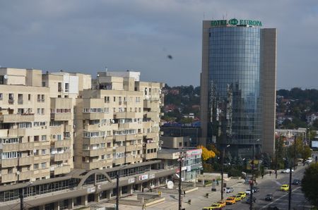 4 rooms apartment for rent Iasi Civic Center - Photo 4