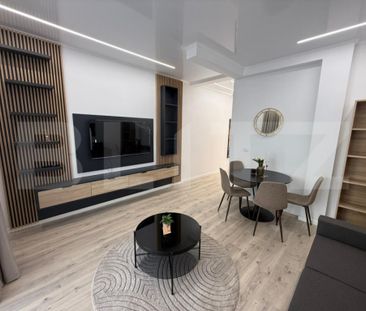 Casă modernă | Prima închiriere | 3 camere+2 băi, curte, - Photo 1