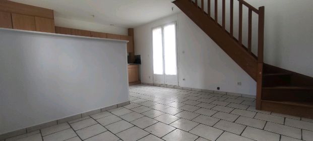 Location Maison 3 pièces 47m² VEMARS 95470 - Photo 1