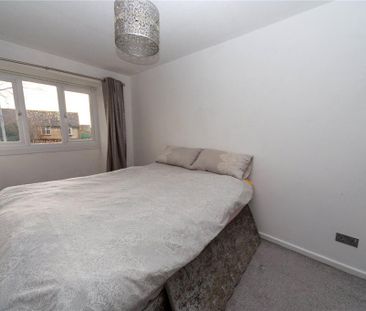 1 bedroom semi-detached house to rent - Photo 3