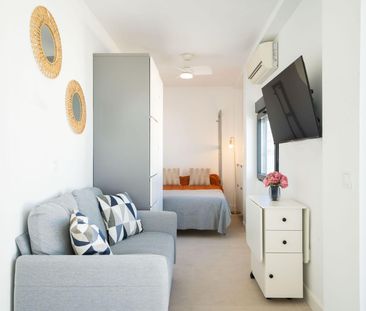 PRECIOSO ESTUDIO CON AMPLIA TERRAZA EN LOS BOLICHES - Photo 1