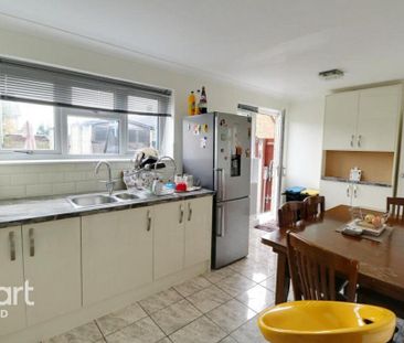 3 bedroom semi-detached house to rent - Photo 1