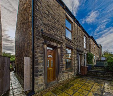 2 bedroom semi-detached house to rent - Photo 2