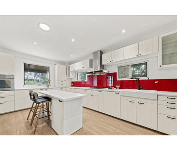 Luxury 4 Bed 4 Bath With 2 Kitchen - Photo 4