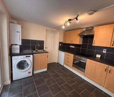 14 Glandore Avenue, Belfast, BT15 3FB - Photo 6