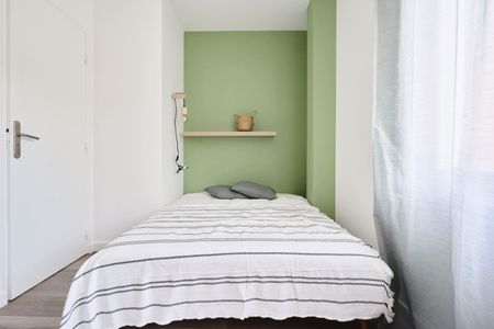 Anges L Roommate 2 Bedrooms at Valenciennes - Photo 3