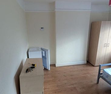 House share to rent - Photo 6