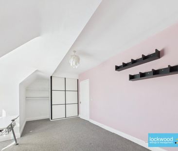 2 bedroom maisonette to rent - Photo 2