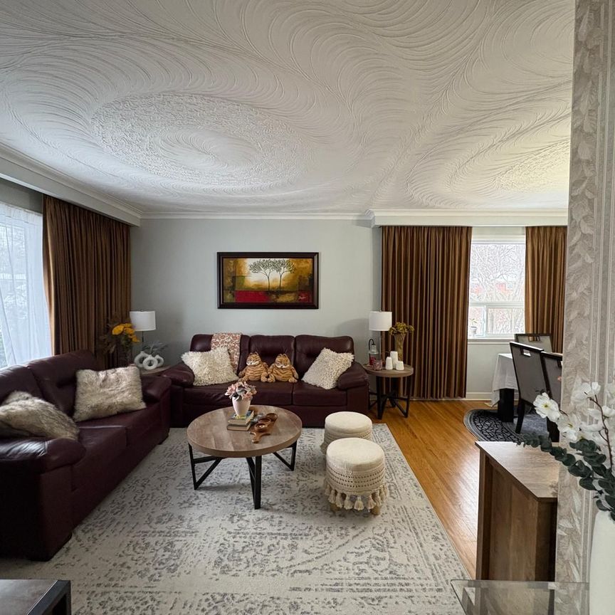 For Lease - 25 Ingrid Drive, Toronto, Ontario - Photo 1