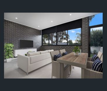 STUNNING DUPLEX IN POPULAR PICNIC POINT CATCHMENT ZONE - Photo 1