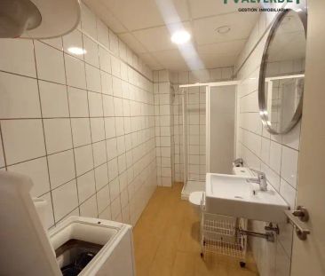 Apartamento de alquiler en Plaza de la Trinidad, Centro - Sagrario - Photo 4