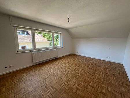 Erstbezug nach Sanierung: 3-Zimmer Dachgeschosswohnung am Gütersloher Stadtpark - Photo 5