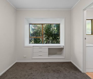 Stunning Newly Renovated 1-Bedroom Apartment in the Heart of Mt Albert - Photo 5