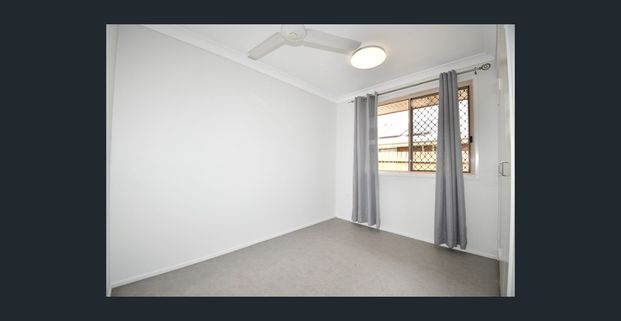Charming Gracemere Living Awaits You! - Photo 1