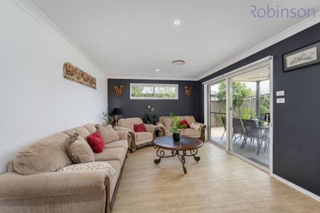 Modern Family Living, Where Your Is Welcome - Photo 3