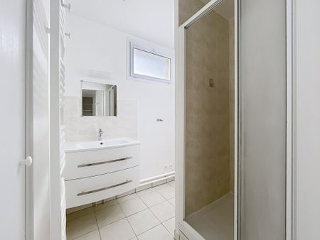 Location Appartement 3 pièces 64m² LA CHAPELLE ST MESMIN 45380 - Photo 3