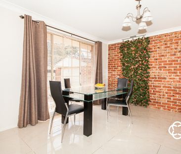 10/5A Binalong Road, 2145, Pendle Hill Nsw - Photo 1