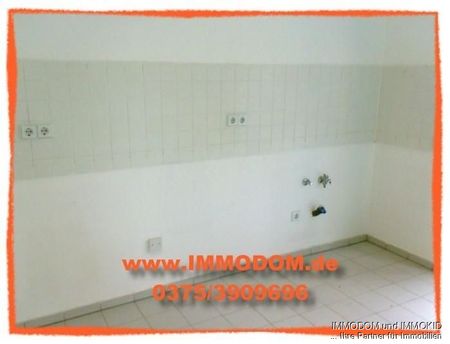 2,5-Zimmer-Wohnung mit großen BALKON und LAMINAT im Zentrum Zwickaus zu vermieten! - Photo 3