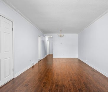 For Lease - 343 Ranee Avenue Unit# Main, Toronto, Ontario - Photo 3