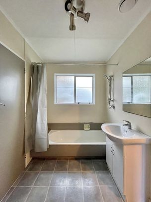 2 Bedroom Unit in Wainuiomata - Photo 1