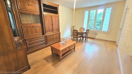 Location Appartement 2 pièces 67m² VERSAILLES 78000 - Photo 2