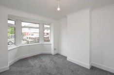 3 bed House - Semi-Detached for Rent - Photo 5