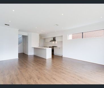 Modern Family Home with Style and Space - Photo 2