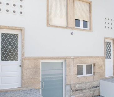 Rua Cónego Ferreira Pinto, Porto, Braga 4050-256 - Photo 6