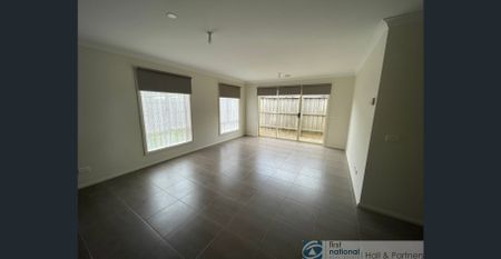 4 bedroom Home - Photo 2