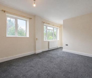 5 bedroom semi-detached house to rent - Photo 6