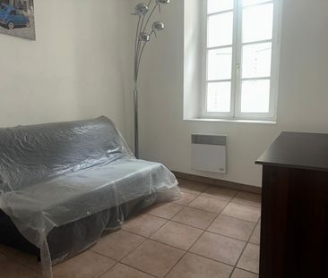 Location appartement Marseille 1er (13001) - Photo 3