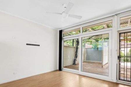 2/330 Greenhill Road, - Photo 2