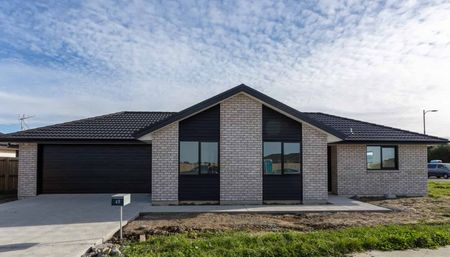 Woodbury Estate, Leeston - 3 Bed/2 Bath spacious family home - Photo 5